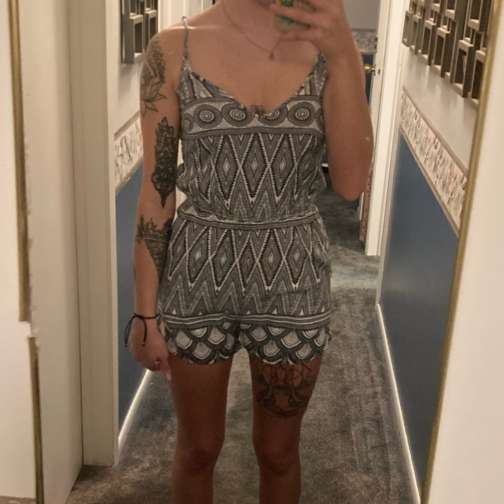 Black and White Boho Patterned Romper with Pockets